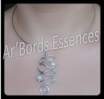 collier fil aluminium perles de cire de culture